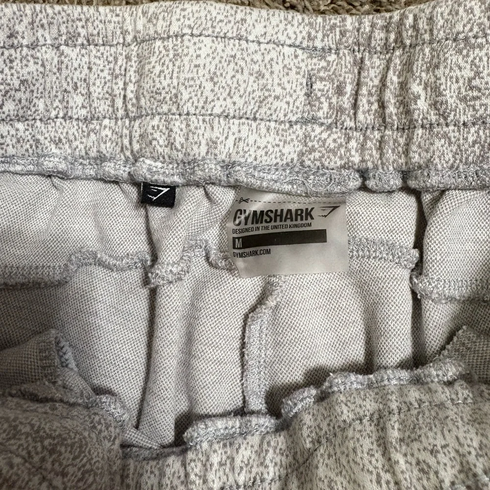 Gymshark Textured Gray and White Pants - Picture 5 of 8